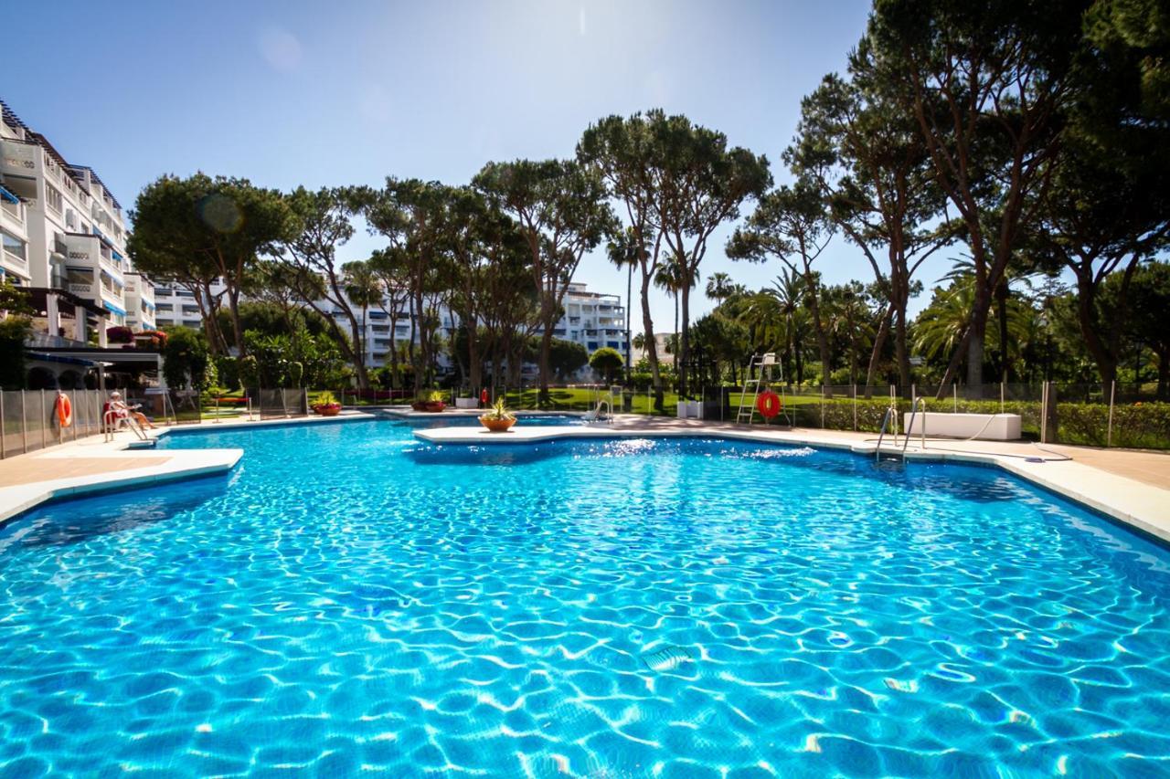 Banus - Bird Of Paradise Playas Del Duque Banus *