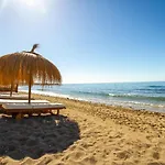 Marbella Banus Suites - Bird Of Paradise Playas Del Duque Banus Suite Apartment